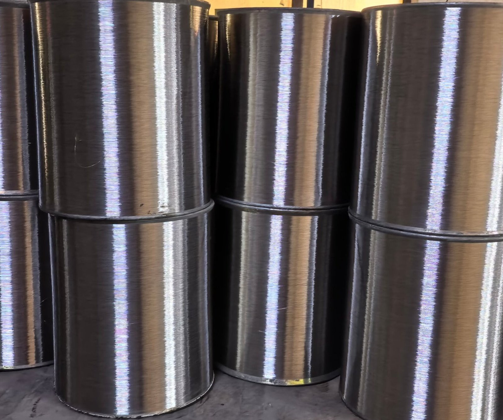 Close-up of non-corroded 201 stainless steel wire binding