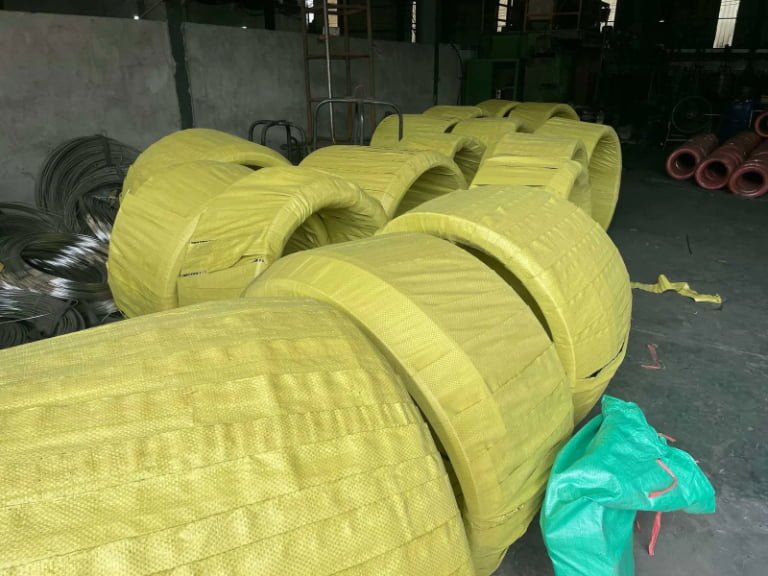 201 stainless steel wire bulk supply 650-750 MPa tensile strength for Uganda infrastructure binding