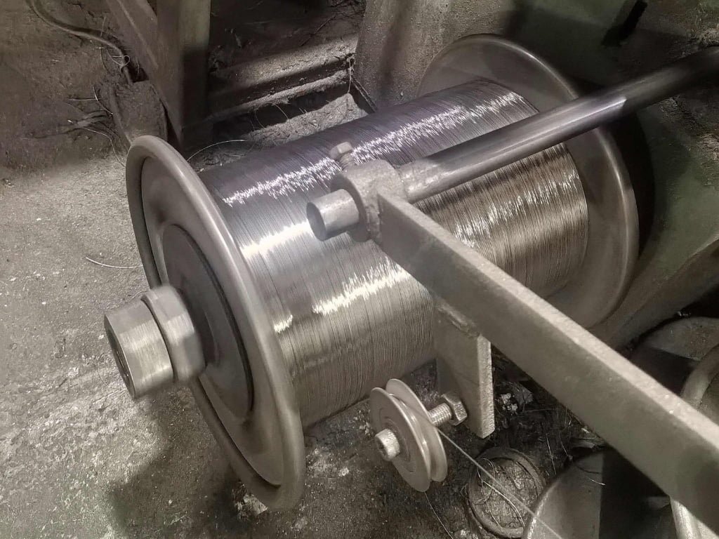 201 stainless steel fine wire production machine spooling angle showing precision winding process