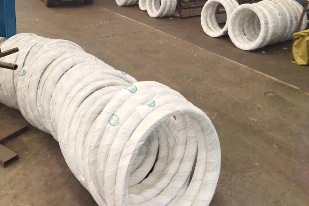 201 stainless steel wire for Africa construction binding 2.0mm diameter rebar tying wire on construction site