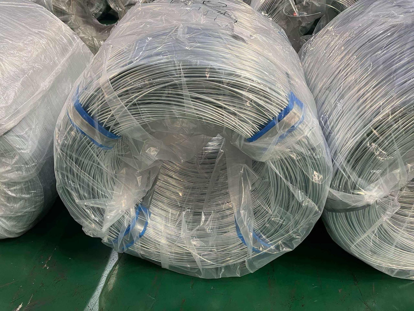 Wire type selection by application Comparison of galvanized and black annealed wire applications