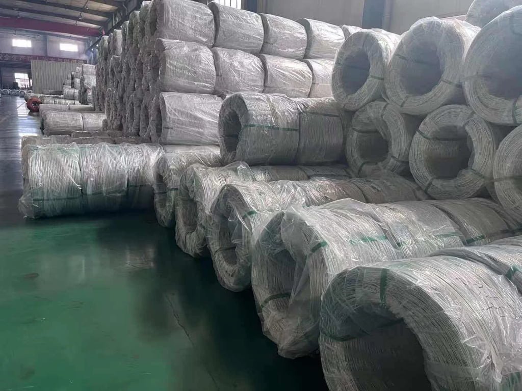galvanized binding wire finished product warehouse stock large inventory ready for immediate shipment